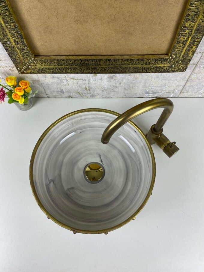 Bathroom Sink with Special Brass Rim Edge