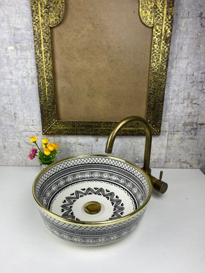 Handcrafted Moroccan Amazigh Sink – Authentic Artisanal Design