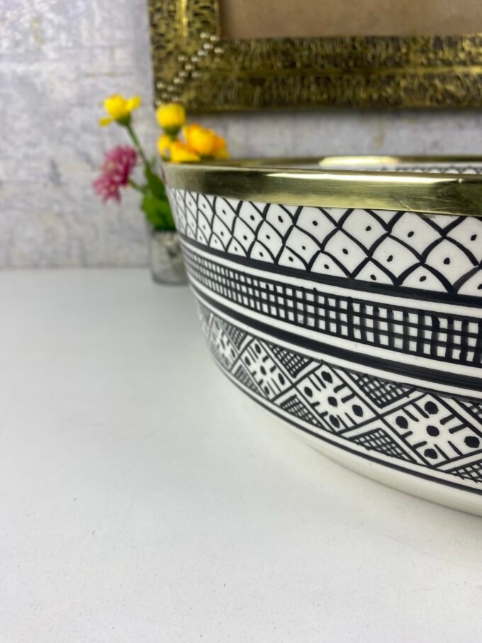 Handcrafted Moroccan Amazigh Sink – Authentic Artisanal Design