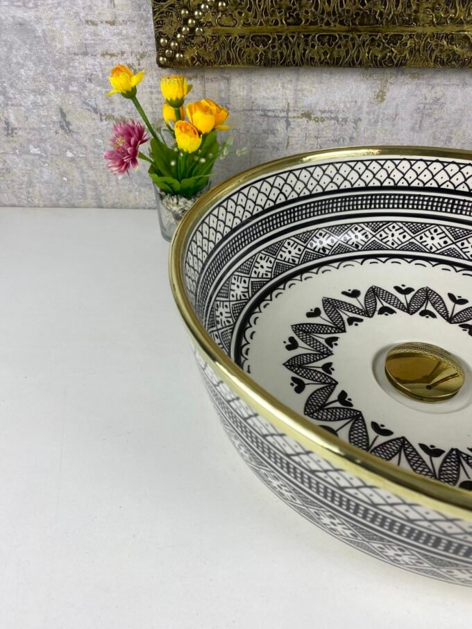 Handcrafted Moroccan Amazigh Sink – Authentic Artisanal Design