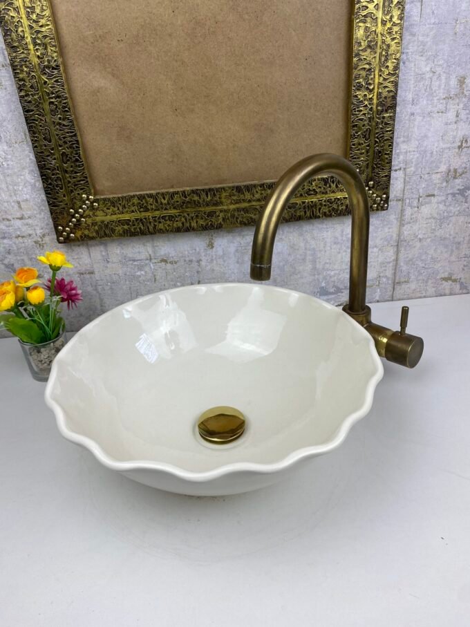 Handmade Modern-style Bathroom Ceramic Sink