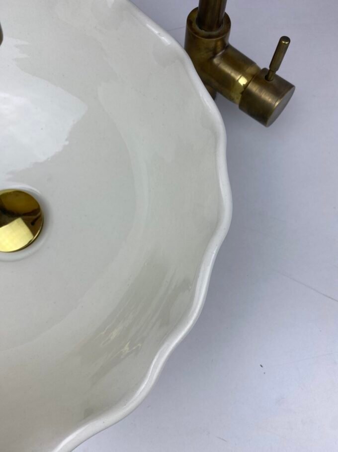 Handmade Modern-style Bathroom Ceramic Sink