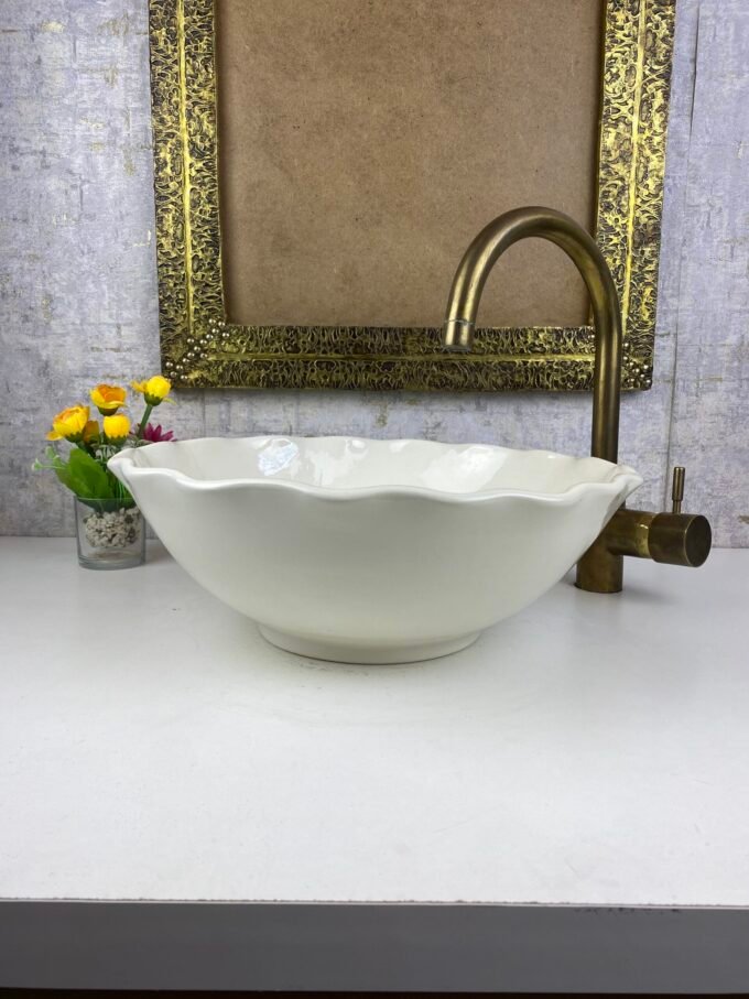 Handmade Modern-style Bathroom Ceramic Sink