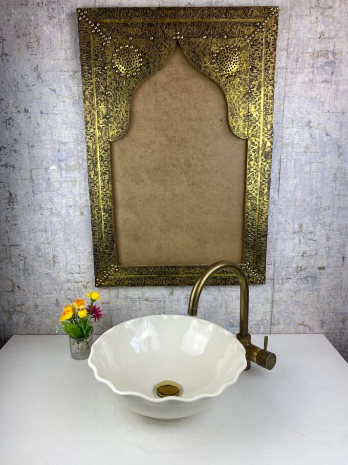 Handmade Modern-style Bathroom Ceramic Sink