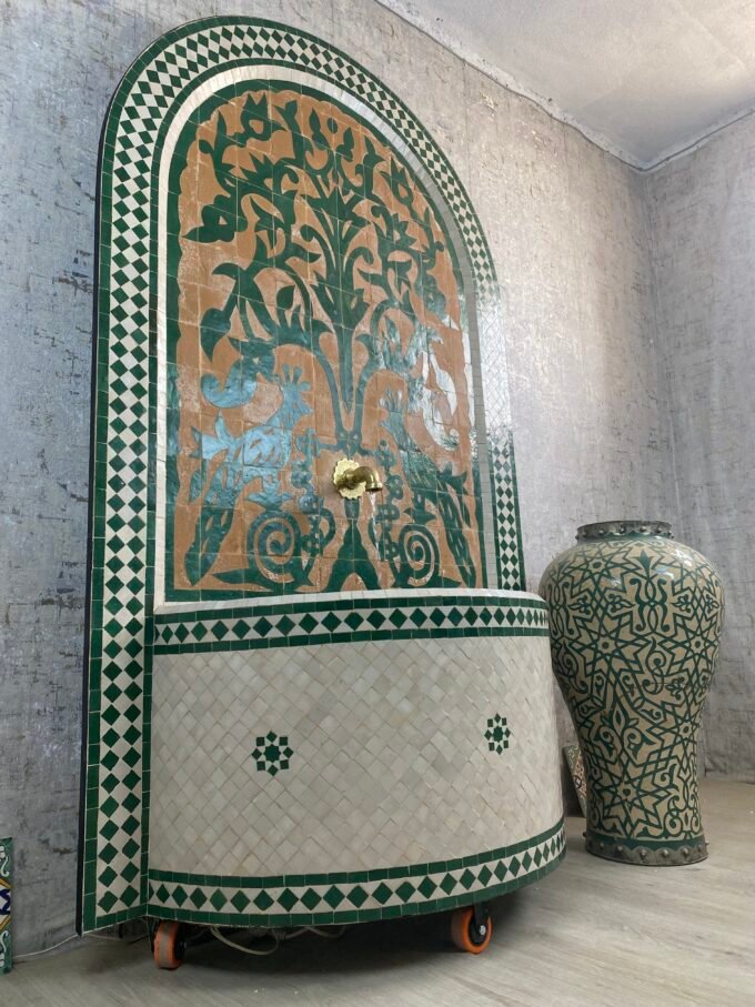 CUSTOMIZABLE Patio Rustic  Wall Water Fountain