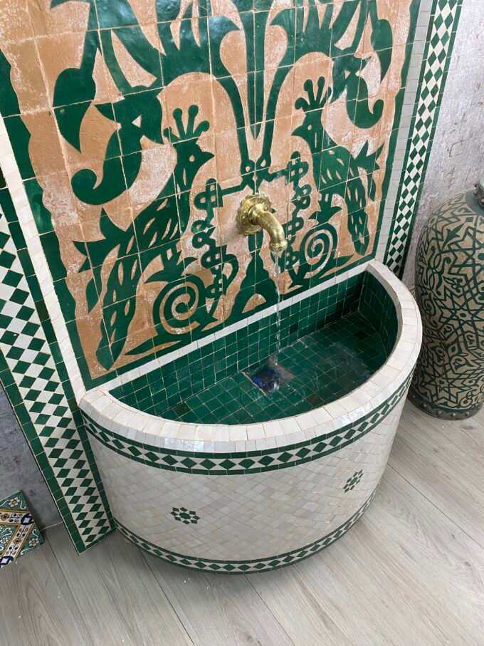 CUSTOMIZABLE Patio Rustic  Wall Water Fountain