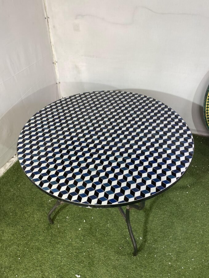 Handmade 3D Round Moroccan Mosaic Table (Copy)