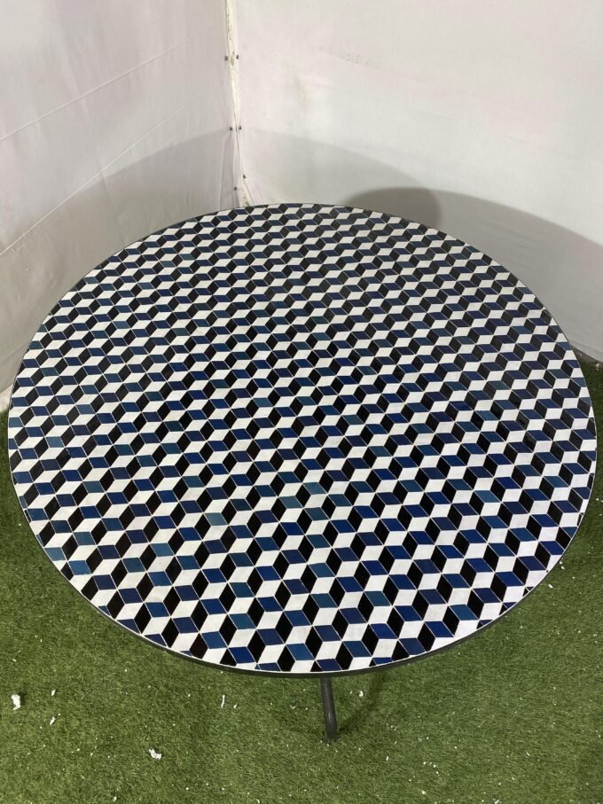 Handmade 3D Round Moroccan Mosaic Table (Copy)