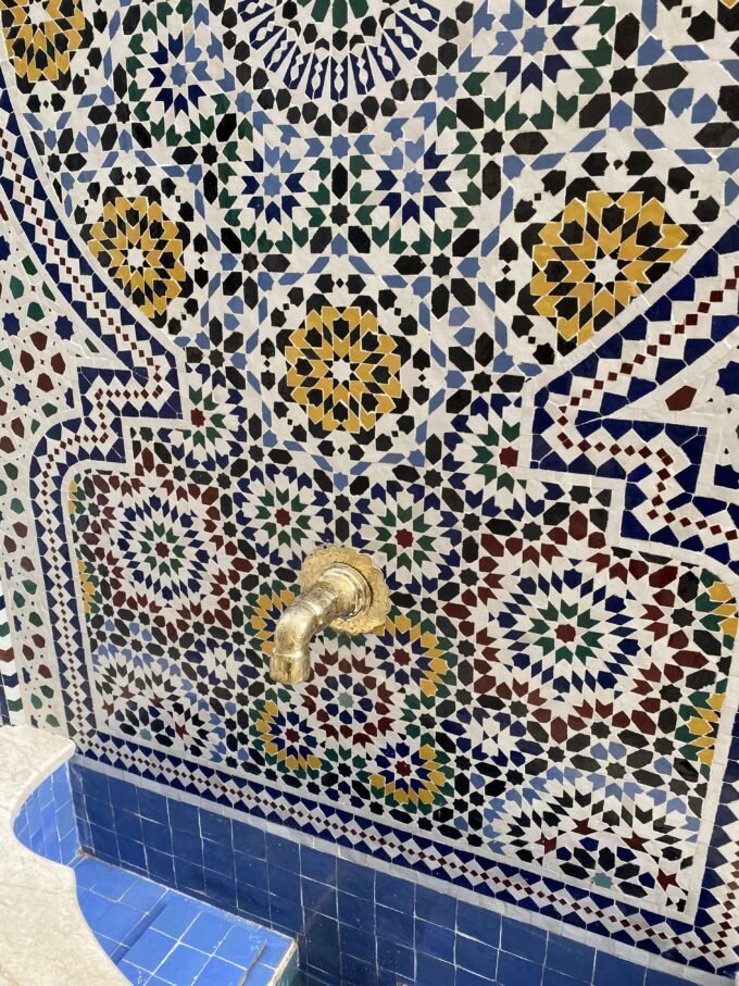 Mosaic Garden Large Floor Patio Fountain
