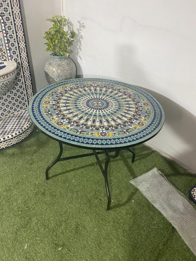 Exclusive Moorish Moroccan Handmade Mosaic Table (Copy)