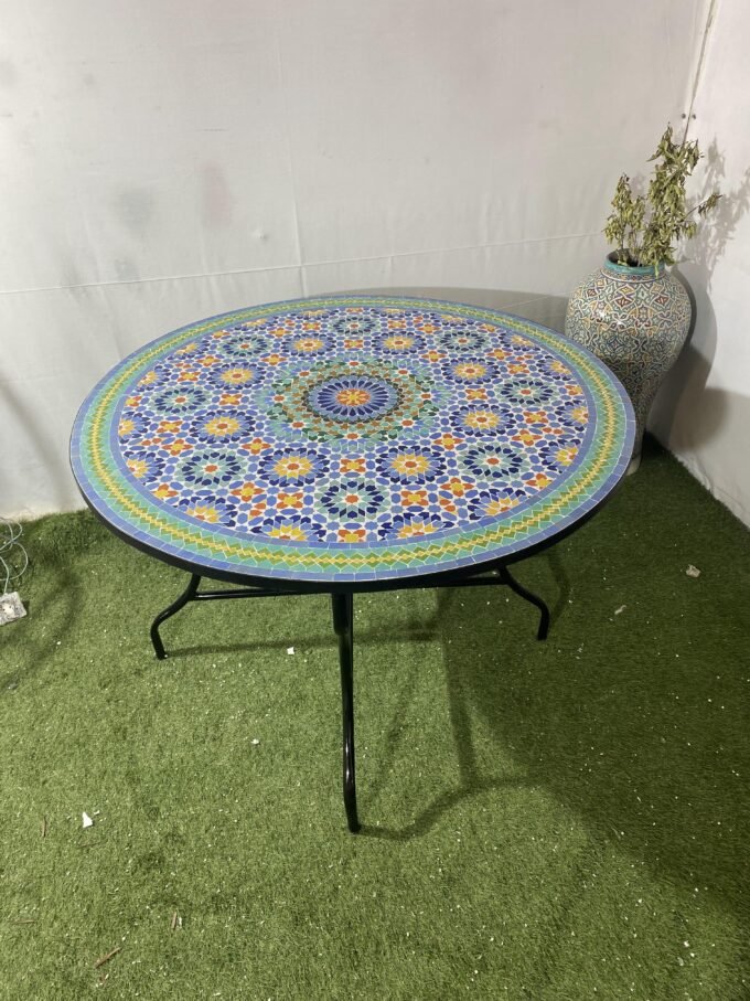 Traditional Zellij Moorish Pattern Table