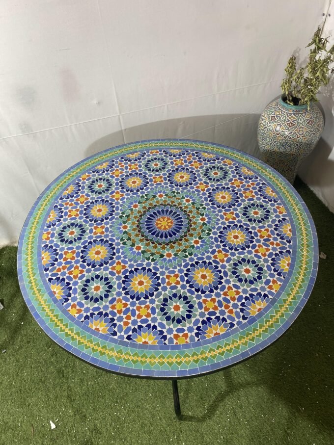 Traditional Zellij Moorish Pattern Table