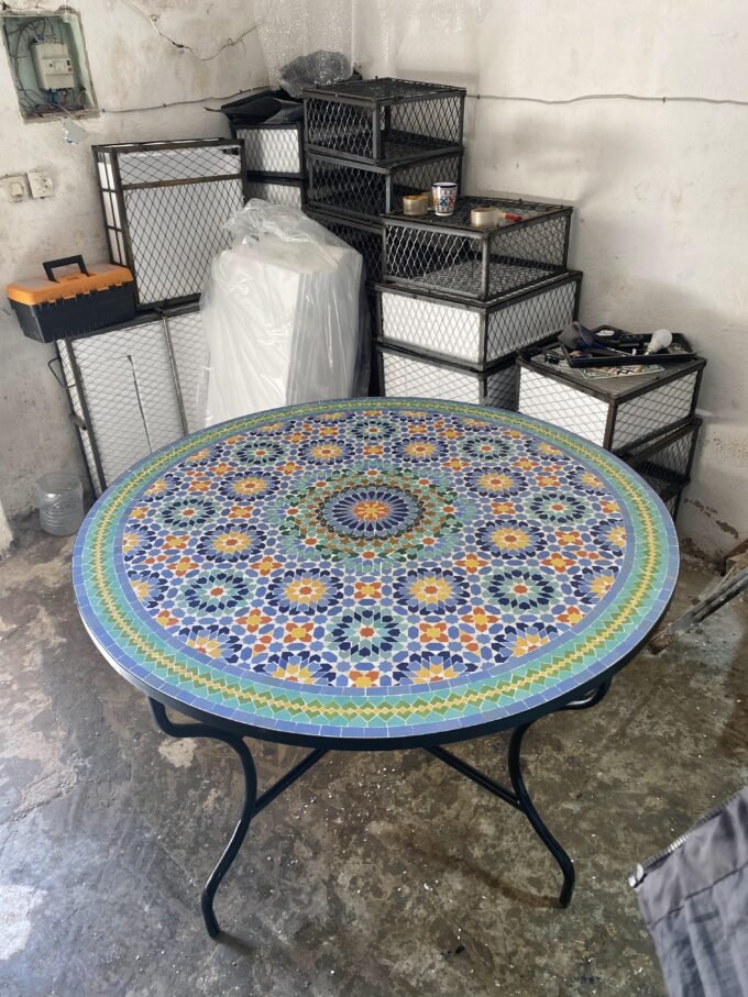 Traditional Zellij Moorish Pattern Table