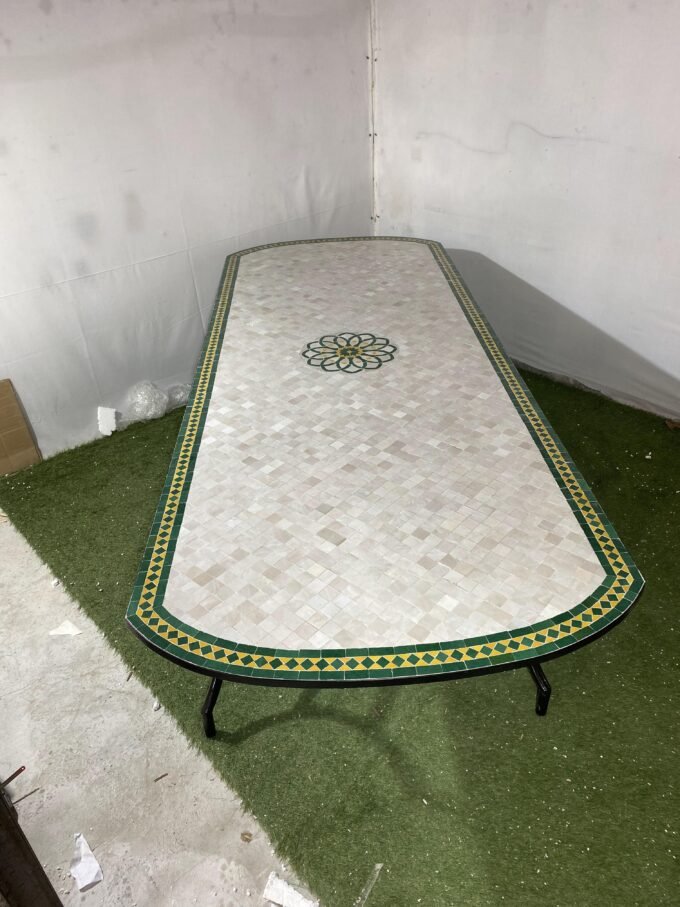 Fantastic Oval Moroccan Mosaic Mosaic Table