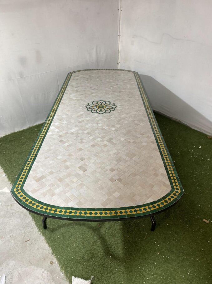 Fantastic Oval Moroccan Mosaic Mosaic Table