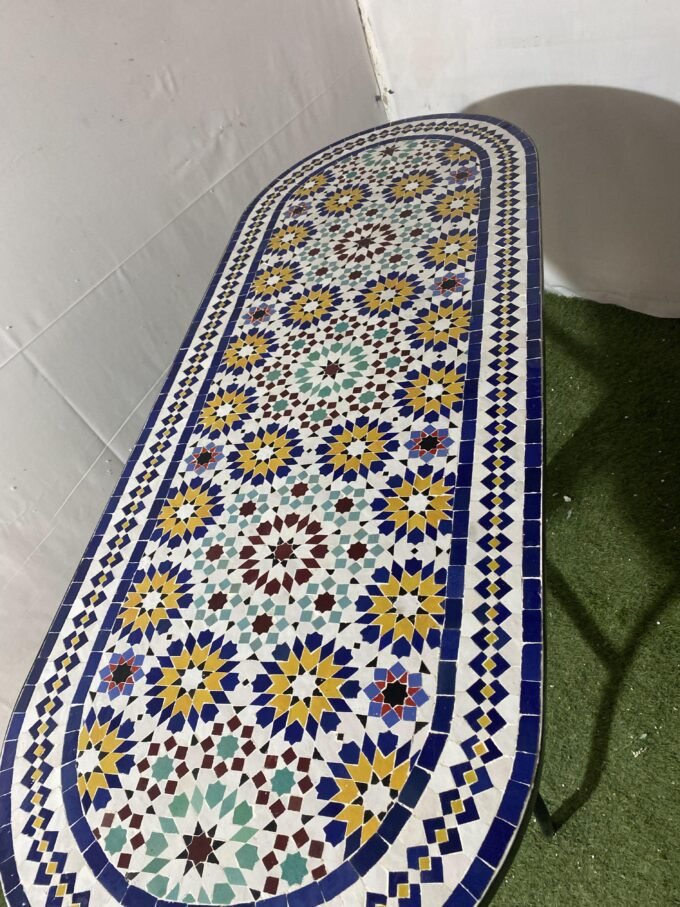 Fantastic Oval Moroccan Mosaic Mosaic Tile Table