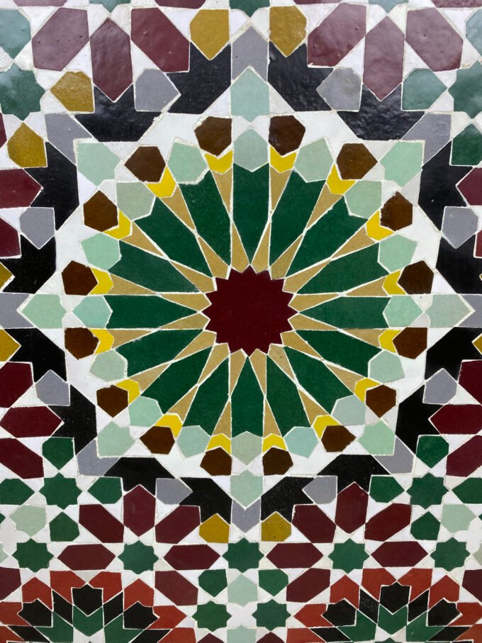 Exquisite Emerald Green Moroccan Mosaic TableTop