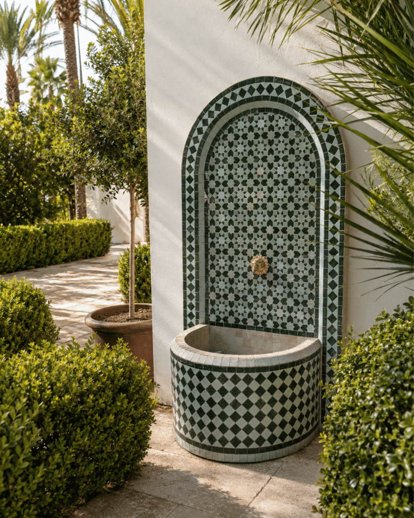Zellige Fountain MF0015