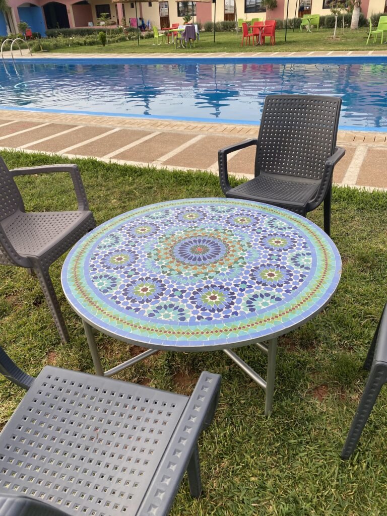 Handmade Moroccan Zellige Mosaic Table — MT0116