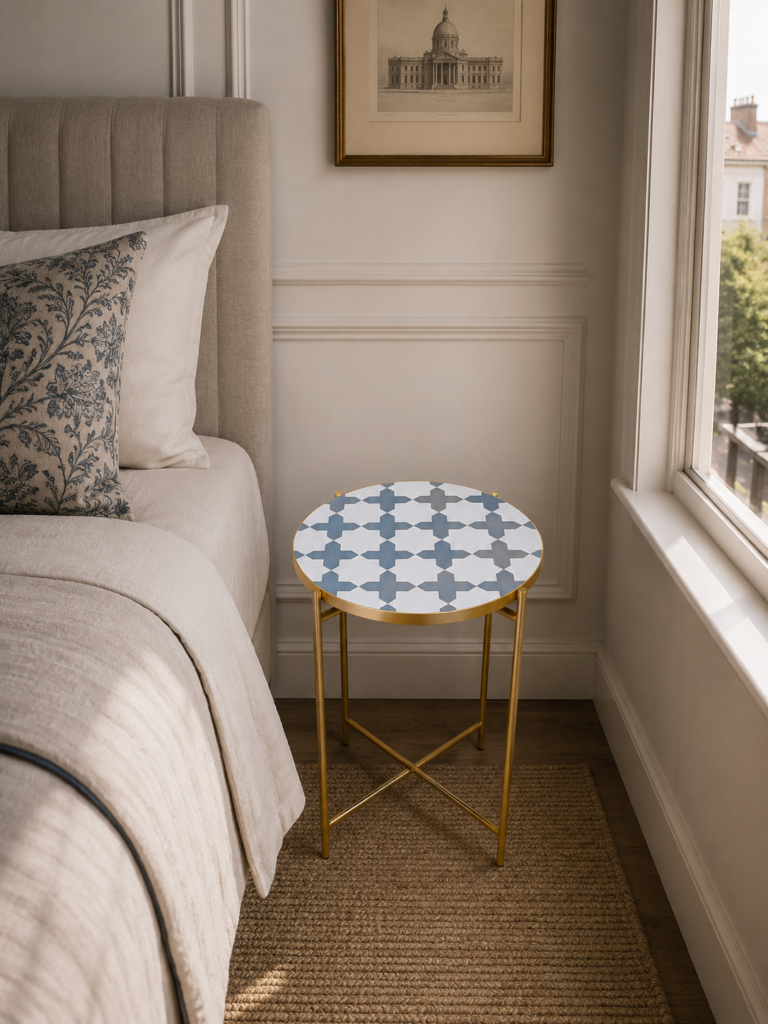 Handmade Moroccan Zellige Mosaic Table — MT0112