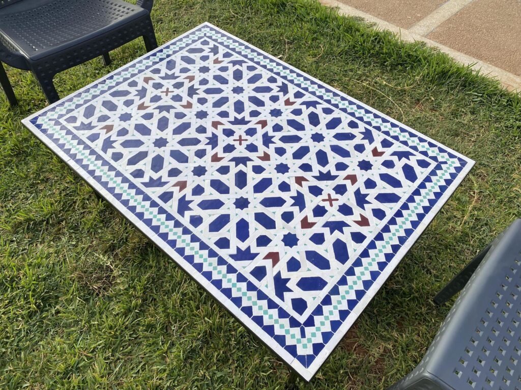Handmade Moroccan Zellige Mosaic Table — MT0100