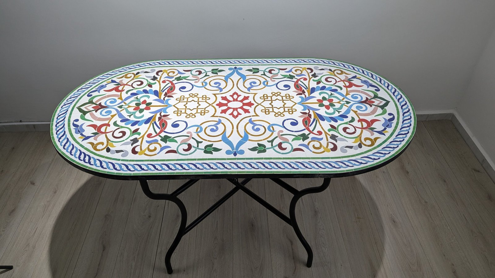 Moroccan Handcrafted Zellige Mosaic Table — MT004
