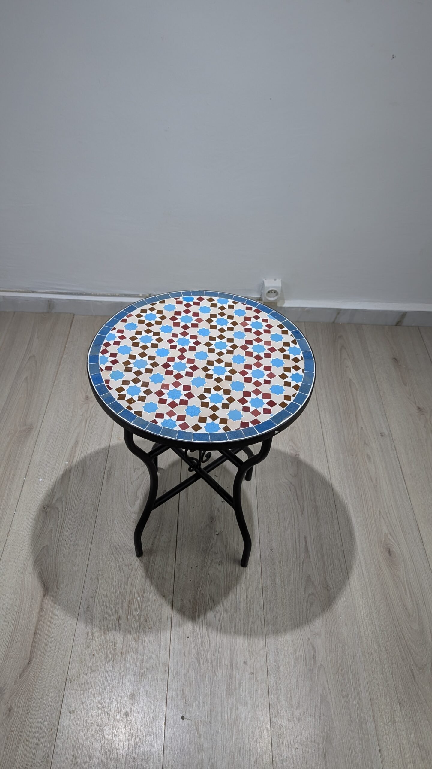 Moroccan Handcrafted Zellige Mosaic Table — MT009