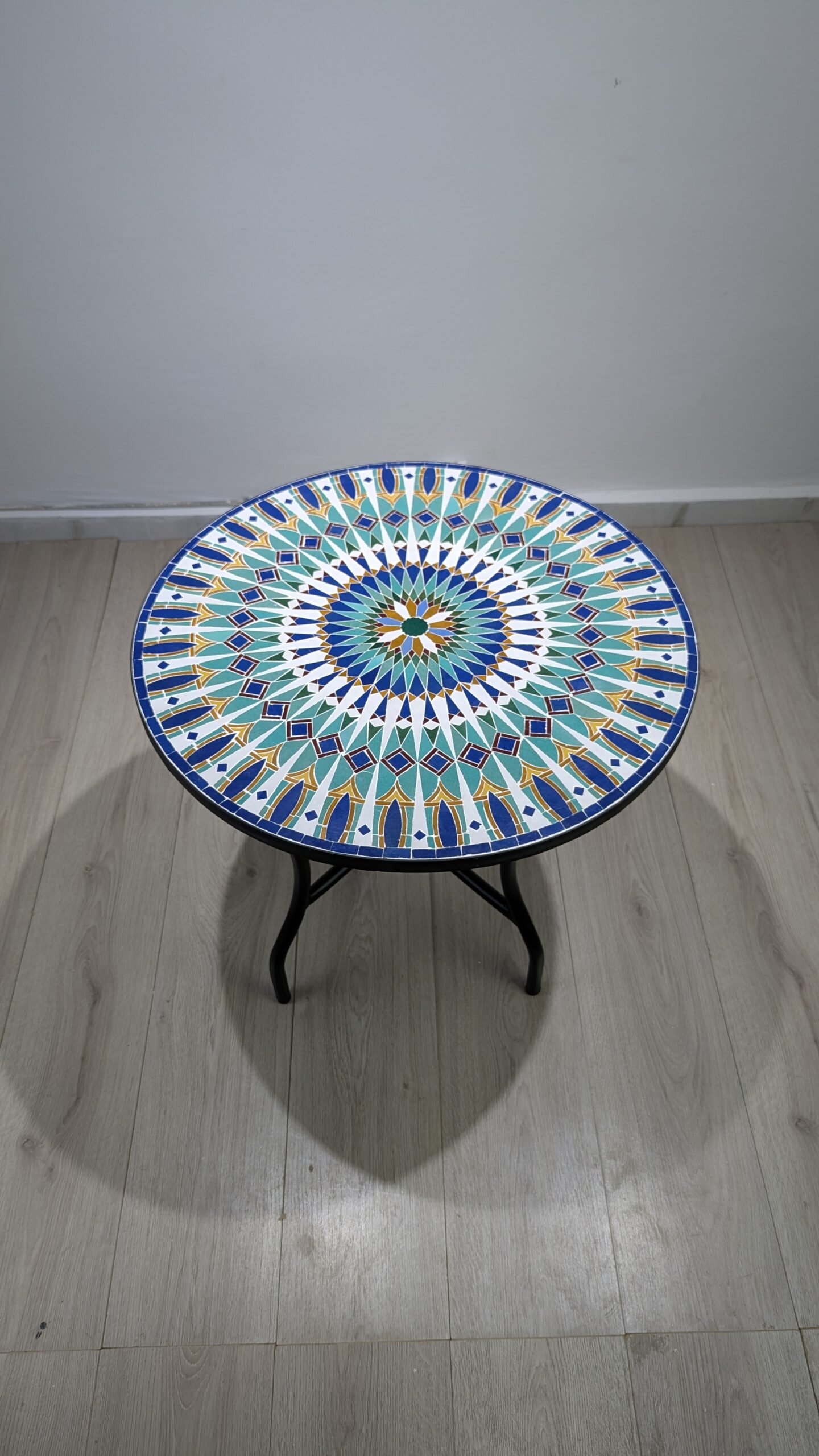 Moroccan Handcrafted Zellige Mosaic Table — MT0016