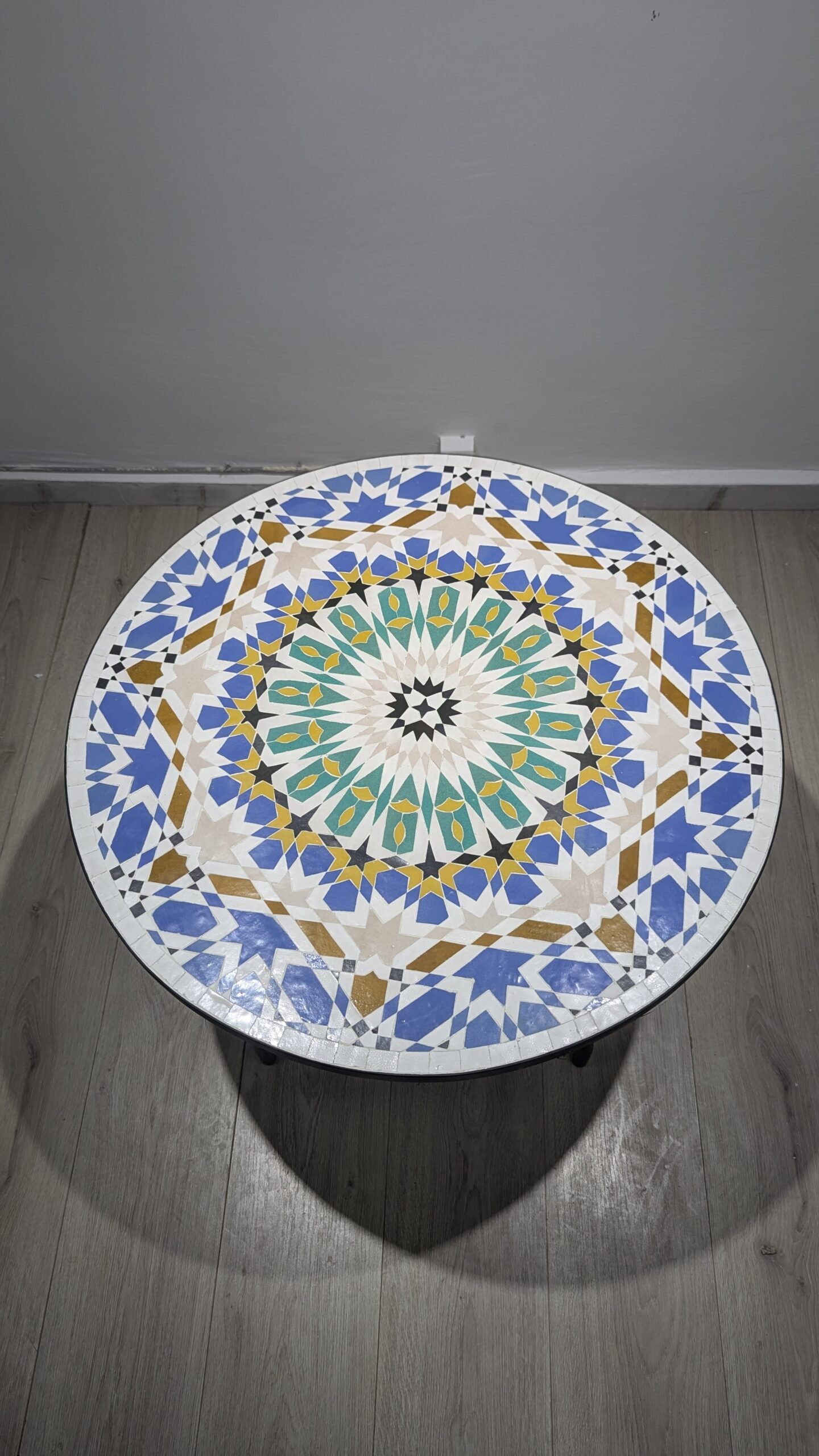 Moroccan Handcrafted Zellige Mosaic Table — MT0018